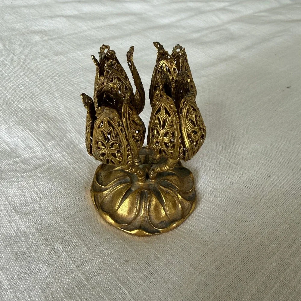 Vintage Gold Filigree Tulip Lipstick Holder 4 Slot